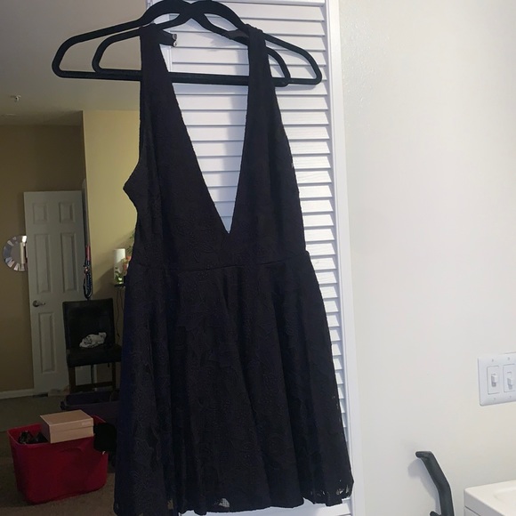 Sexy BEBE size 8 dress. Worn once. - Picture 2 of 4